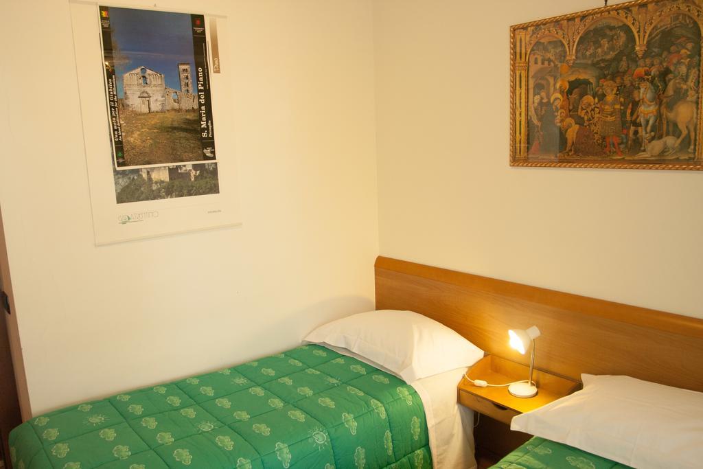 Appartamento Lombardi Riva del Garda Exterior photo